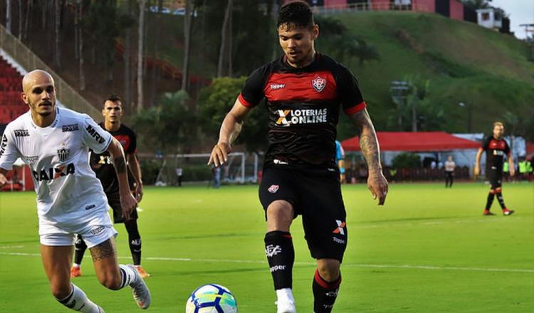 Léo Ceará — Foto: Mauricia da Matta / EC Vitória