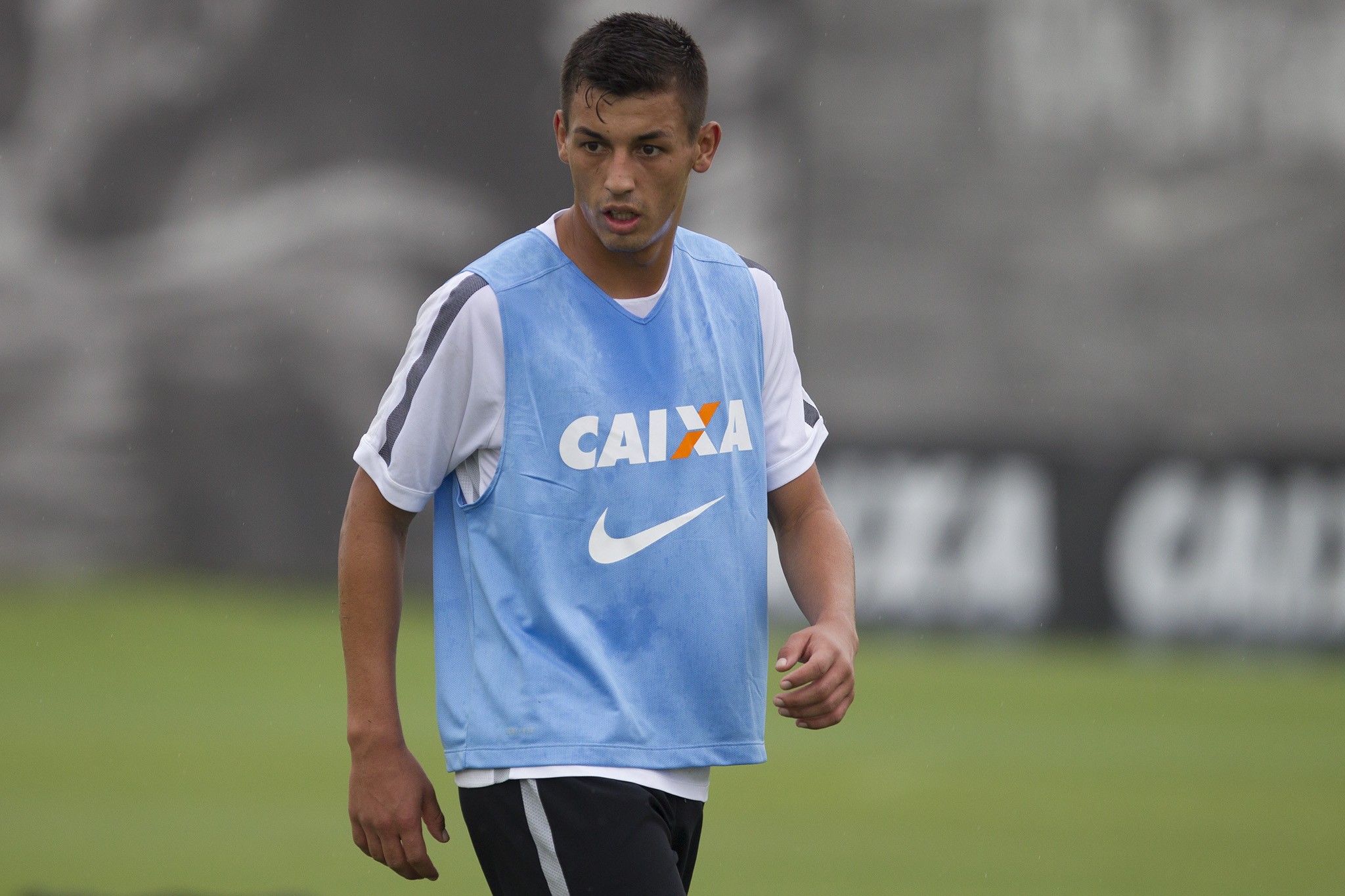 Série B: Volante Marciel, do Corinthians, faz exames no Vitória e já treina no novo clube