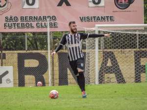 Copa Paulista: Zagueiro que disputou Paulista A3 permanece no EC São Bernardo