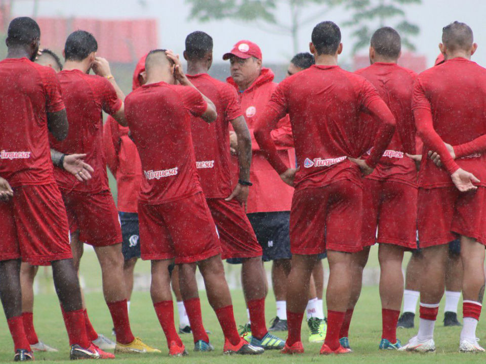 Copa do Nordeste: Com Márcio Goiano no comando, Náutico inicia luta por título inédito