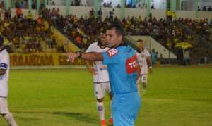 ​Árbitro culpa auxiliar por 'cagada' em súmula na Série D do Brasileiro