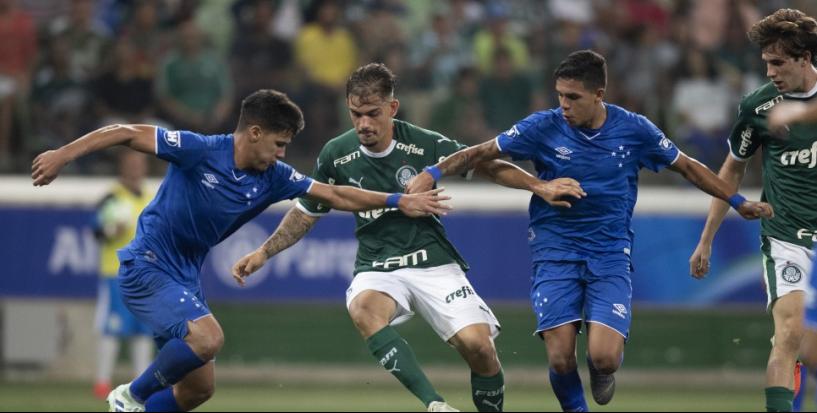 Palmeiras larga na frente - Lucas Figueiredo/CBF