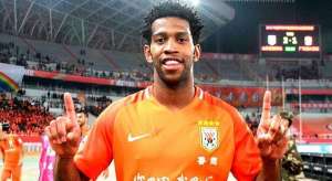 Grêmio entra na briga por zagueiro Gil, ex-Corinthians