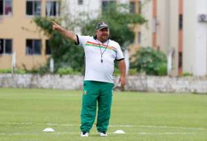 Globo-RN 0 x 1 Sampaio Corrêa - Bolívia Querida comprova fama de visitante indigesto