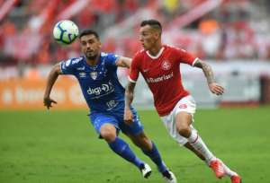 Dirigente do Inter cobra punição lateral cruzeirense por cotovelada: 