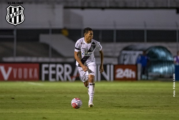 Série B: Guarani se aproxima de acerto com volante dispensado pela Ponte Preta