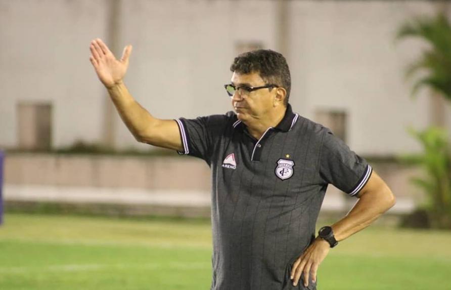 Flávio Araújo tentará encerrar o jejum do Treze em casa. (Foto: Treze / Divulgação)