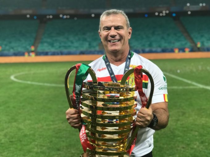 ​”Gostaria de pegar Fla, mas Palmeiras é o melhor”, diz presidente do Sampaio