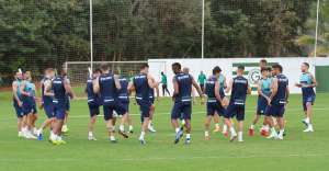 Claudinei Oliveira saca Marlone e promete Goiás ofensivo contra Botafogo