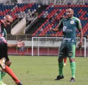 Santos-AP 0 x 2 Galvez-AC - Imperador vence e renova esperanças