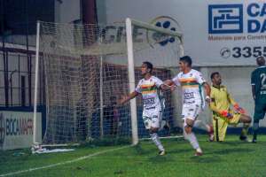 SÉRIE D: Em noite de muitos gols, Brusque-SC vence e segue com 100%