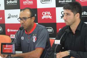 Série D: Joinville-SC anuncia saída de técnico campeão da divisão com o Volta Redonda