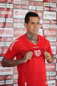 Victor Ramos chega animado no CRB 