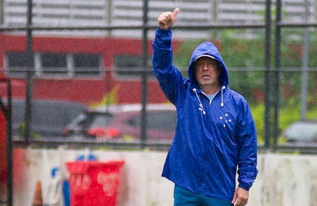 Cruzeiro banca Mano Menezes - Bruno Haddad/Cruzeiro