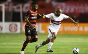 Michel Bastos, ex-São Paulo, Palmeiras e Seleção, acerta com time da Série B