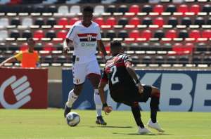 Série B: Atacante do Botafogo-SP pede elenco focado para manter ritmo