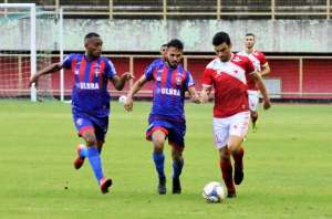 Série D: Meia deixa Fast-AM para acompanhar nascimento do filho, em Belém