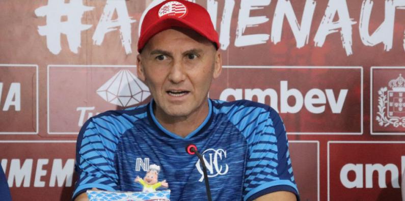 Gilmar Dal Pozzo gostou da atual do Náutico contra o Treze e repetirá a escalação. (Foto: Léo Lemos / Náutico)