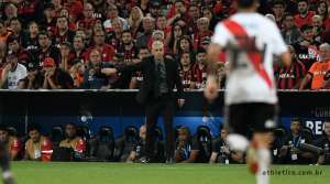 Com time reserva, Athletico tenta esquecer Recopa para se reabilitar no Brasileiro