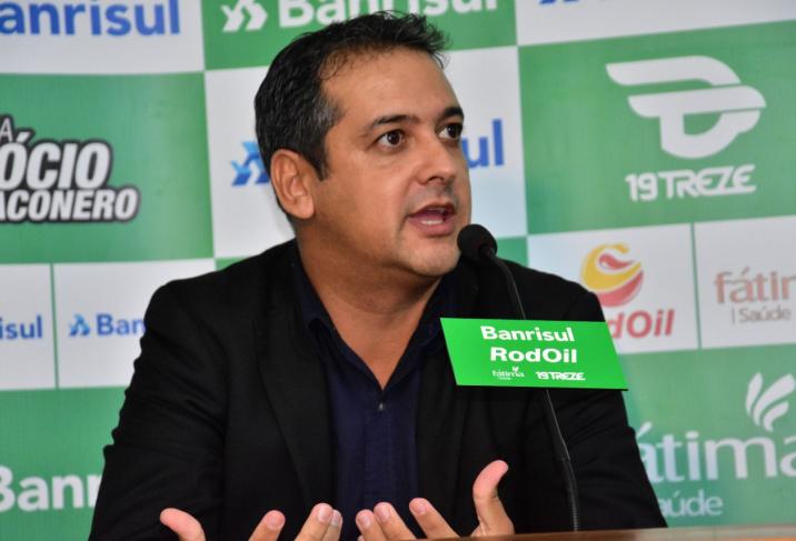 Marquinhos Santos já avisou que deve poupar titulares do Juventude. (Foto: Divulgação)