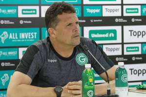 Goiás tenta terceiro triunfo seguido para se aproximar dos líderes do Brasileirão