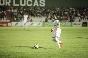 Luverdense 1 x 1 Volta Redonda - Gol no fim, polêmica e invencibilidade do Voltaço