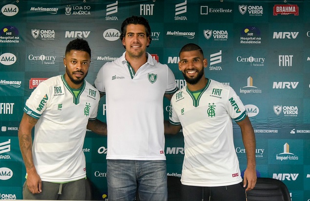 Apresentado em time da Série B, Michel Bastos promete “ser decisivo e ganhar jogos”