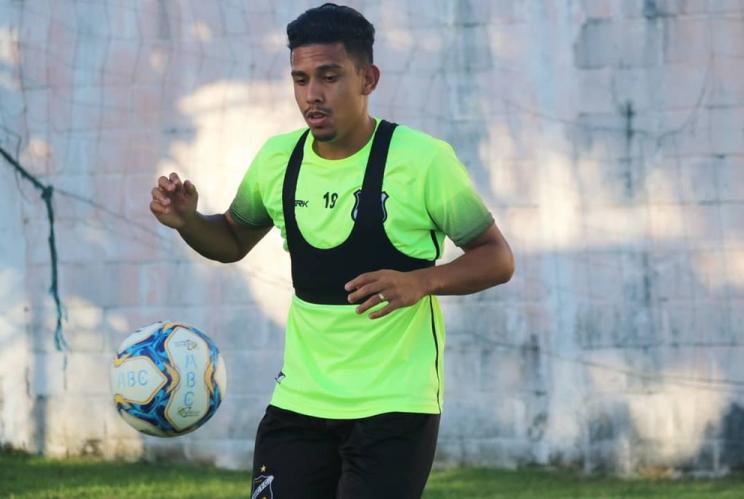 Bocão chega ao ABC sob a batuta do técnico Sérgio Soares. (Foto: Andrei Torres / ABC)