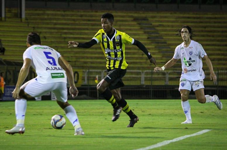 Paysandu passou em branco em três dos seus cinco jogos pela Série C. (Foto: Volta Redonda / Divulgação)