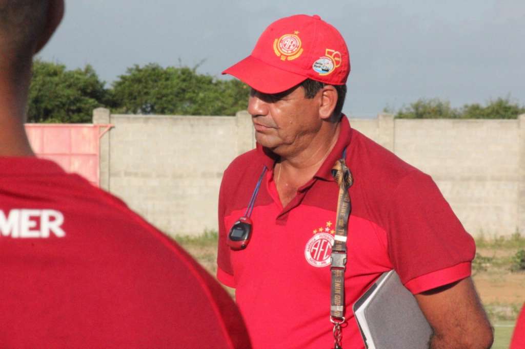 Moacir Junior celebra classificação encaminhada e vê América-RN fortalecido