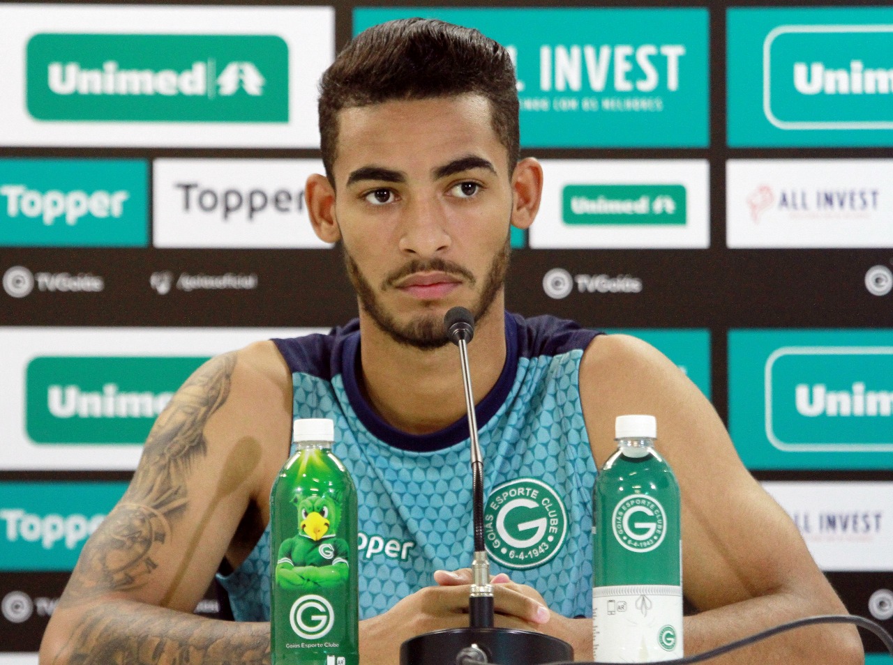 Lateral do Goiás lamenta jogo adiado contra Corinthians: “Podíamos vencer”