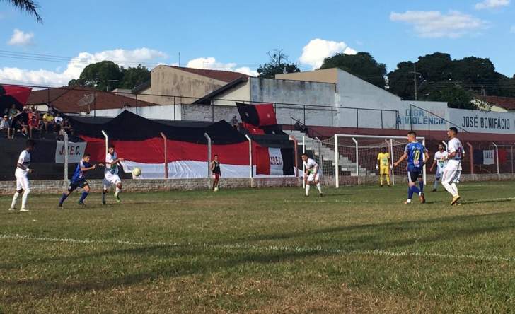 Foto: Edy Júnior Silva/Andradina 