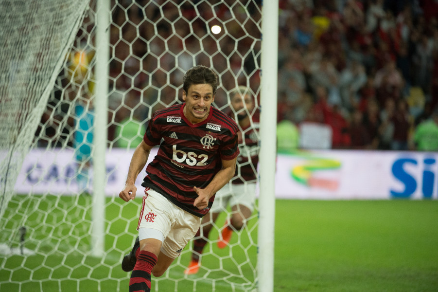 Herói do Flamengo, Rodrigo Caio quer fechar semestre com ‘chave de ouro’