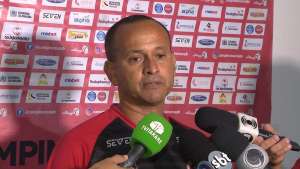 Série D: Técnico revela que pretende seguir no Campinense-PB e elogia Richarlyson