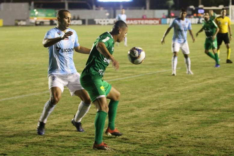 Londrina superou o Cuiabá e se manteve no G4 da Série B. (Foto: Divulgação)