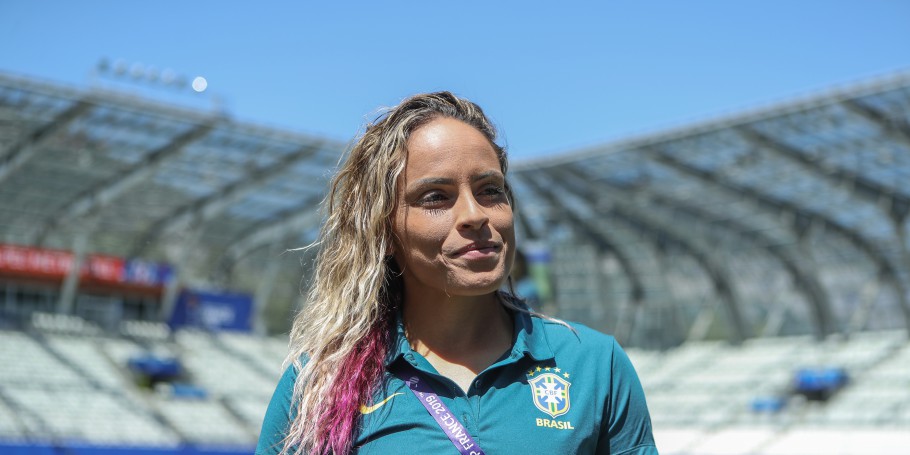 Copa do Mundo Feminina: Mônica será a capitã do Brasil diante da Jamaica