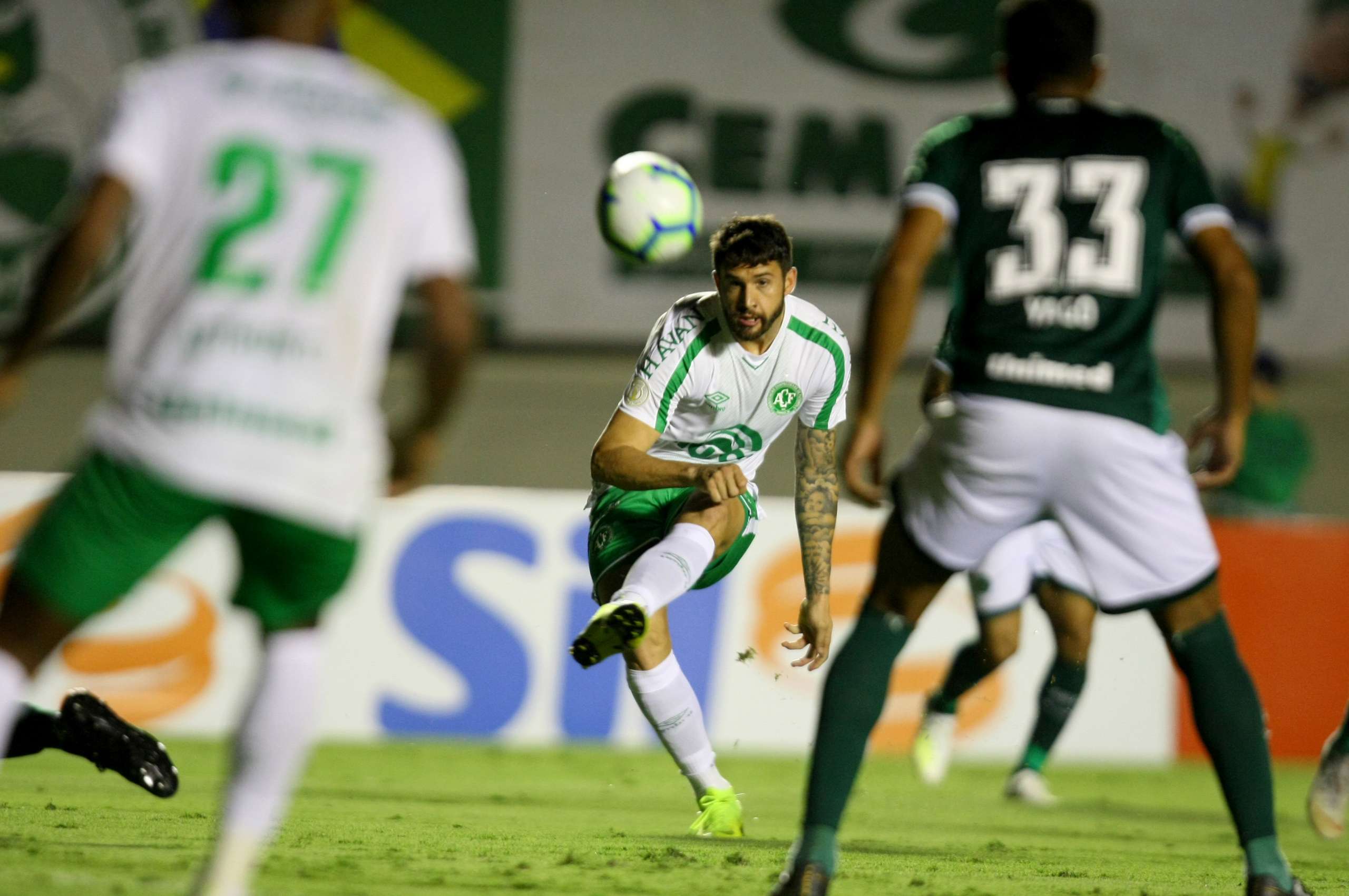 ​Chape volta atrás e não pedirá anulação de jogo contra o Goiás