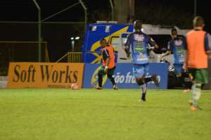 Copa Paulista: De olho na estreia, Comercial vence time da Segundona em jogo-treino