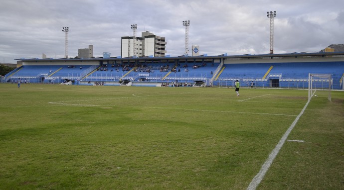 Vitória-ES x Brasiliense-DF – Começa o primeiro tempo dos 180 minutos da segunda fase