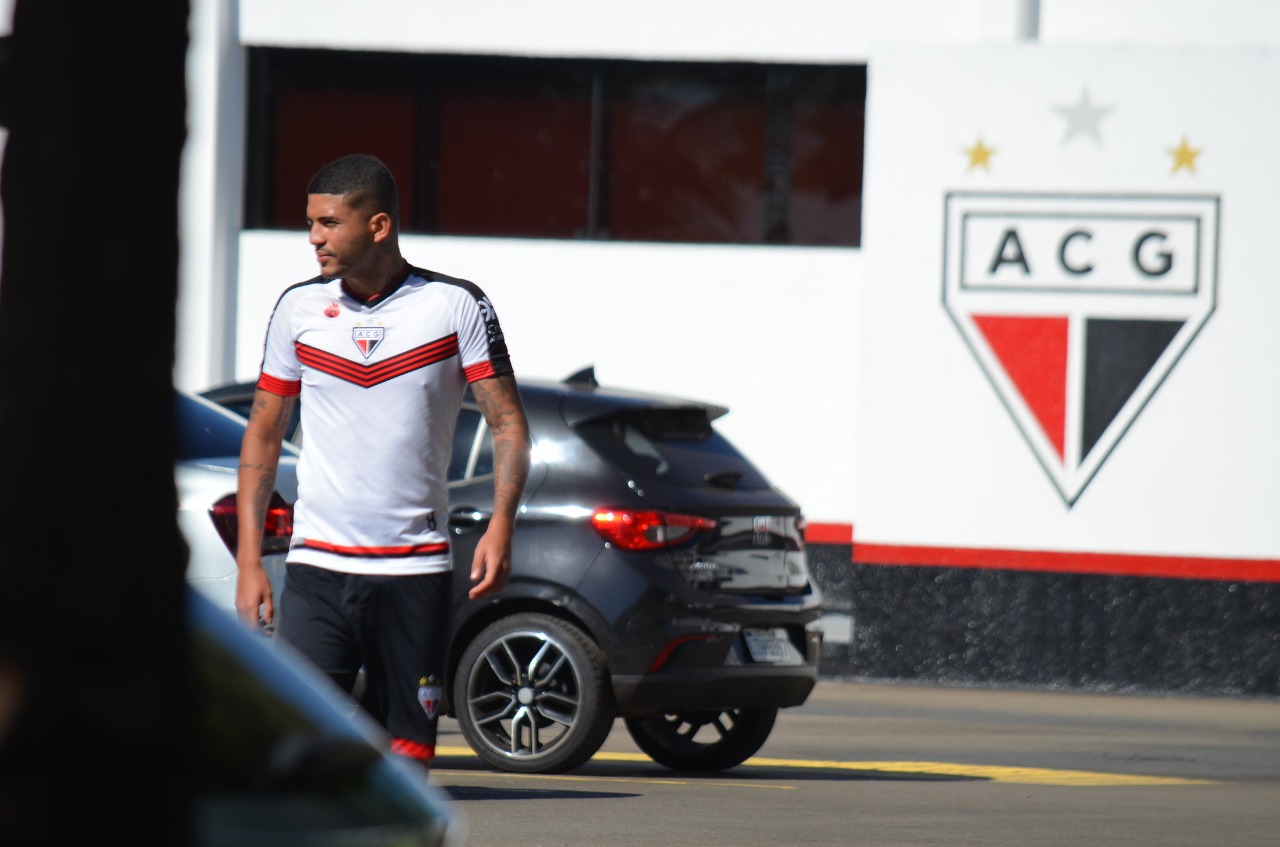 Série B: Sem agradar, atacante é liberado pelo Atlético-GO