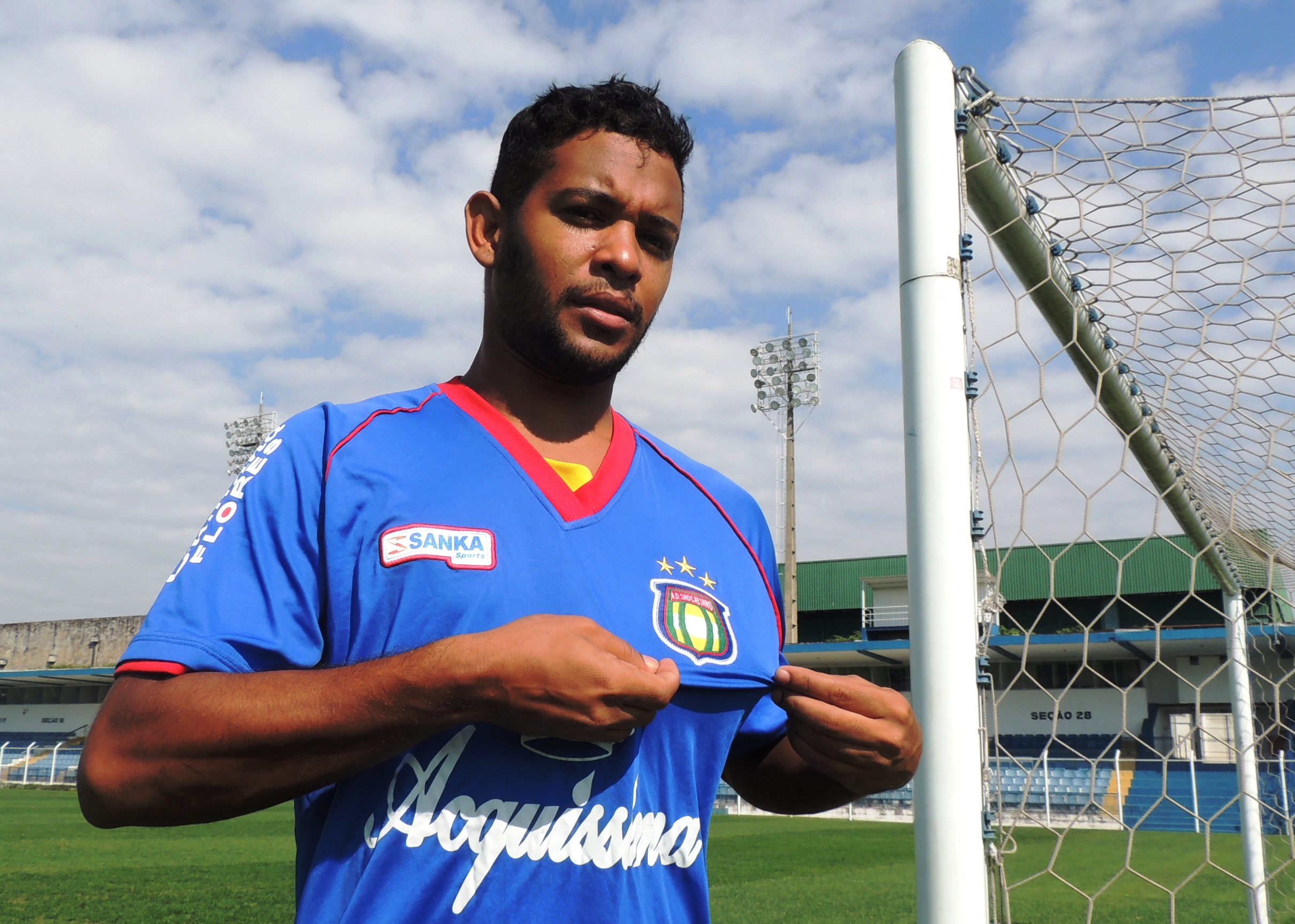 Copa Paulista: São Caetano contrata meia com passagem pelo futebol português