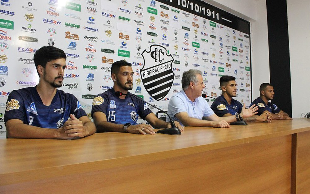 Copa Paulista: Comercial apresenta ex-trio do Capivariano e ex-meia do Botafogo-SP