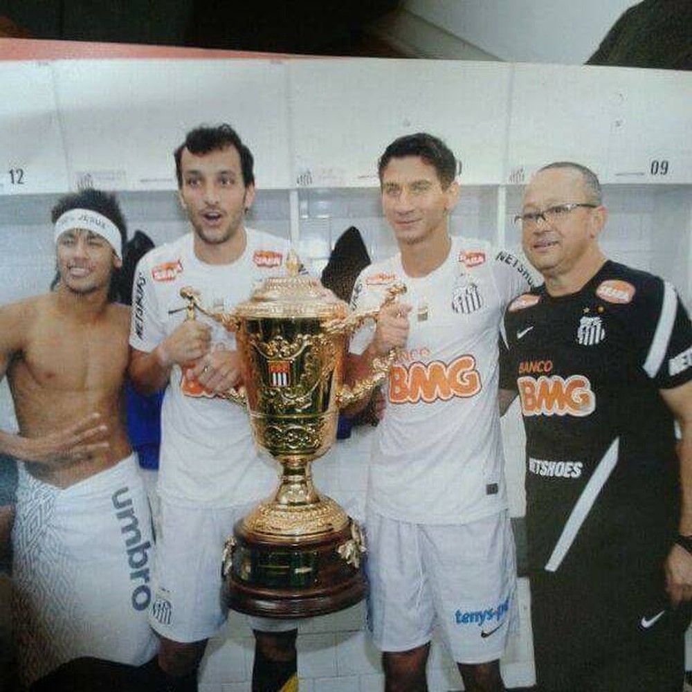 Enfermeiro do Santos é preso suspeito de aliciar e estuprar garotos