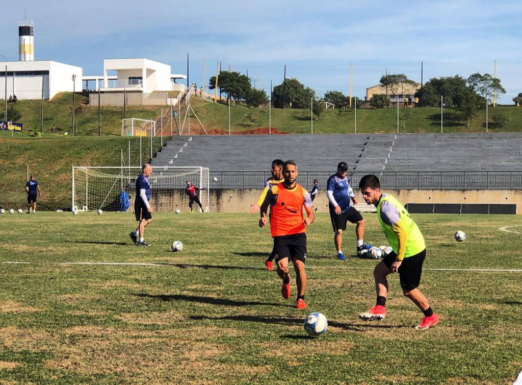 Criciúma tenta marcar amistoso contra times da Série A, mas não encontra adversário
