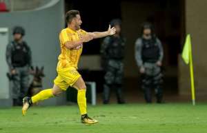 Passagem pelo Milan e formado em Administração. Saiba quem é o novo reforço do Guarani!