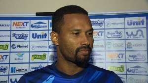 Série C: Zagueiro troca o Confiança pelo futebol tailandês