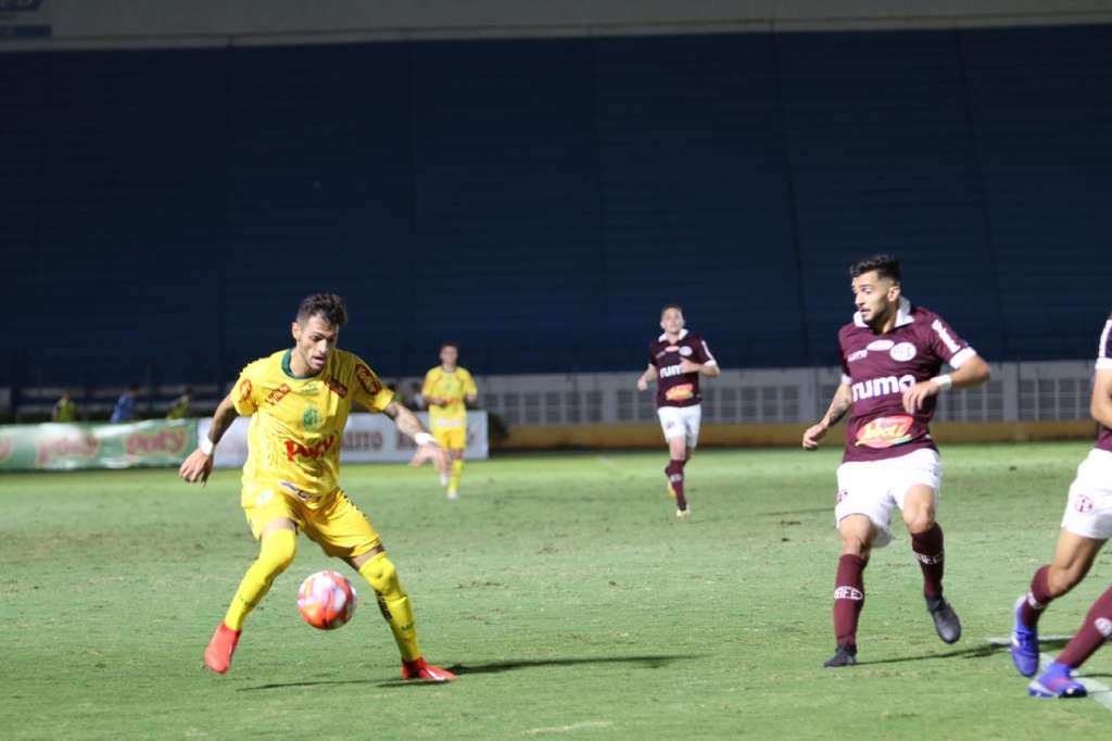 Mirassol 1 x 2 Ferroviária - Vitória no último minuto para começar com o pé direito 3 0002050397415 img