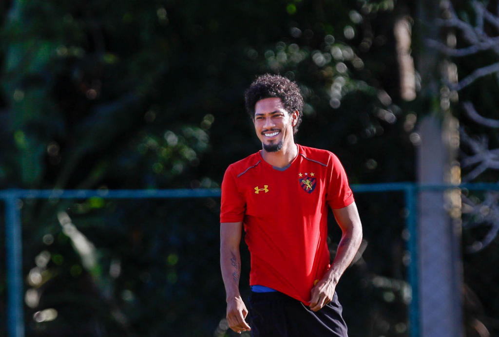 Hernane segue titular do Sport para amistoso contra o CSA. (Foto: Leandro Santana/Sport Recife)