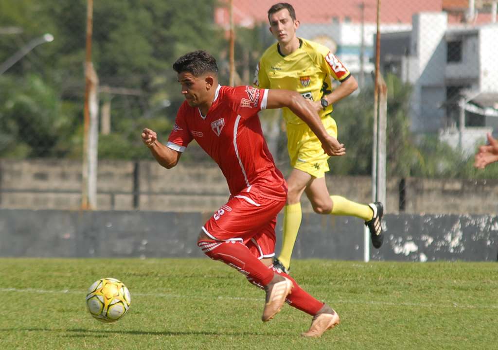 Após classificação, artilheiro da Itapirense projeta manter a pegada na segunda fase