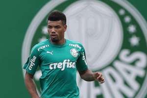 Bahia contrata zagueiro com poucas chances em rival da Série A
